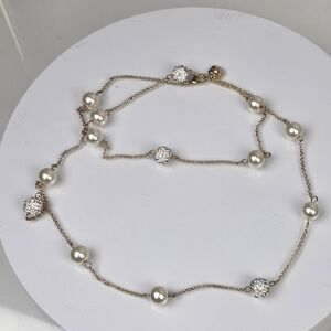 JCPenney Gold‎ and Faux Pearl Necklace